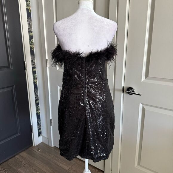 Windsor Black Sequins Strapless Corset Mini Dress with Feather Neckline Size L - Picture 5 of 9